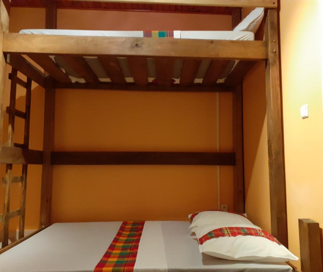 Martinique Hostel แซ็งต์-ลูซ ภายนอก รูปภาพ